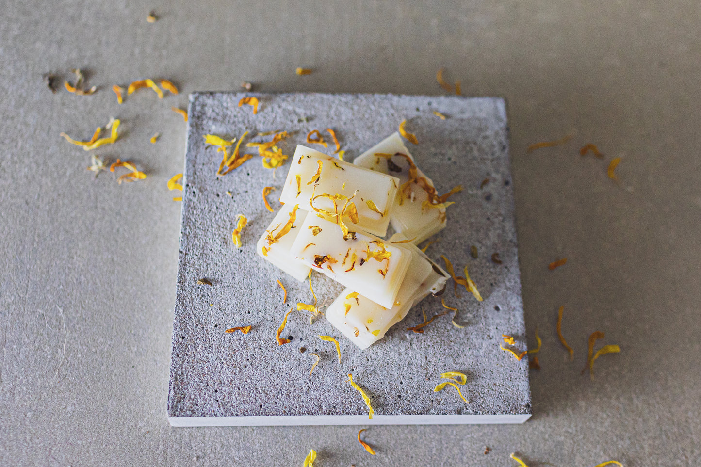 Grounded Botanical Wax Melts (Tuscan Garden)