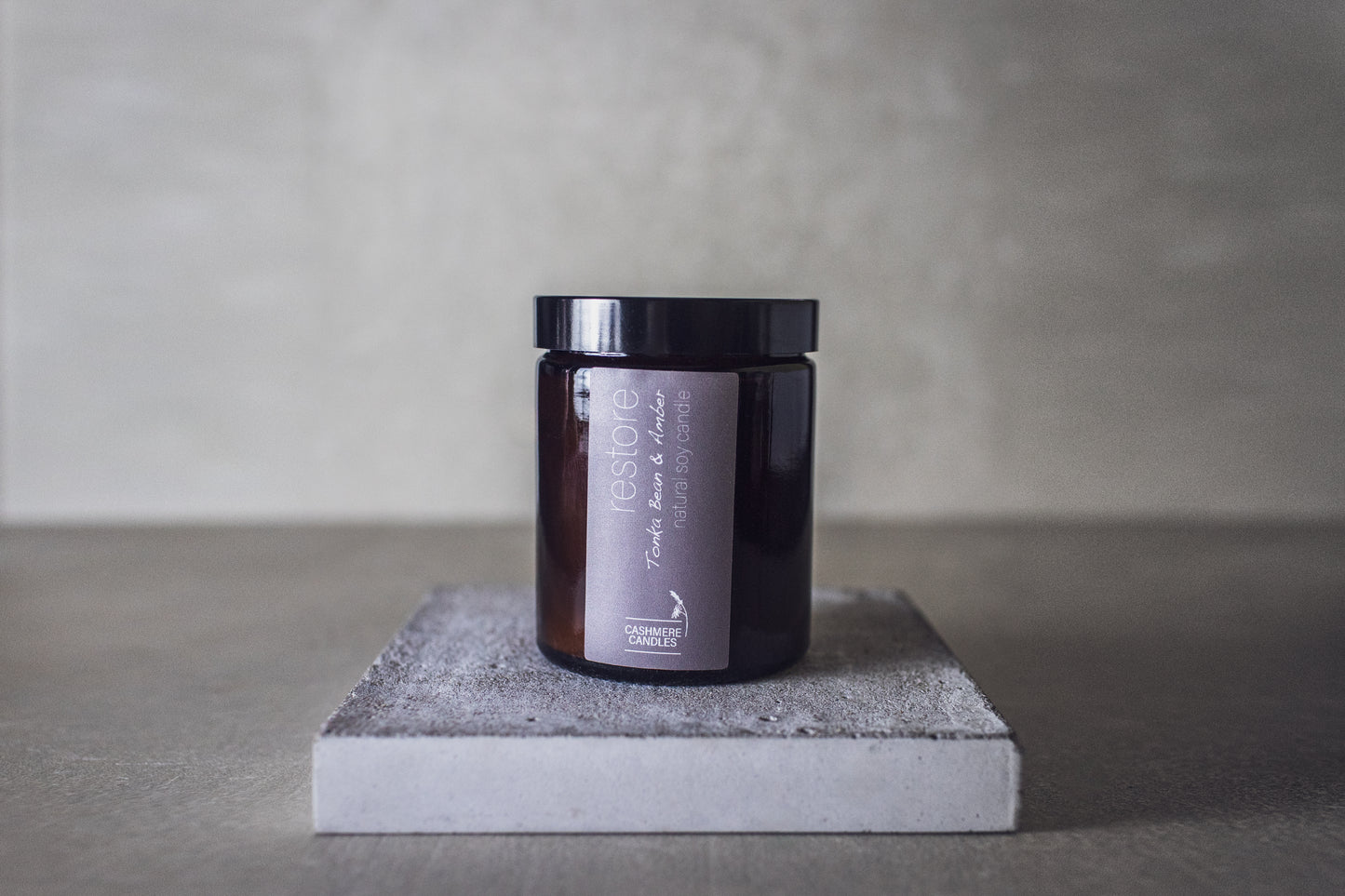 Restore Natural Soy Small Candle (Tonka bean & Amber)